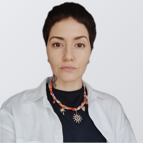 Ekaterina — Client relations manager, El Relocator team